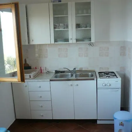 Robinson House Brac Murvica (Brac)